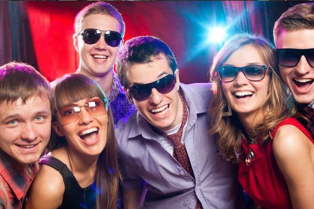 High school prom and homecoming dance with DJ and lighting in Jacksonville and St. Johns County FL